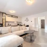 Aurea Zadar