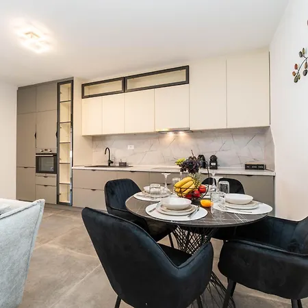 Apartman Aurea *