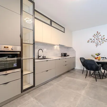 Apartment Aurea Zadar