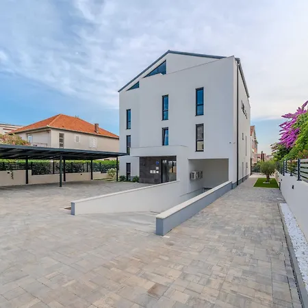 Aurea Apartamento *